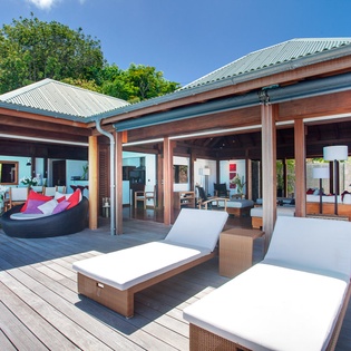 St-Barts-Villa-KYRdek01