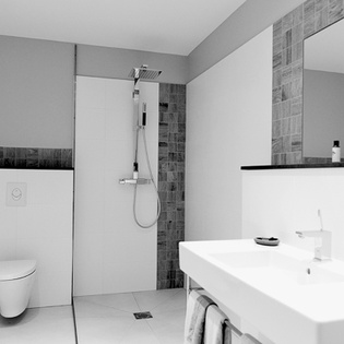 Bathroom at WV APK, Flamands, St. Barthelemy