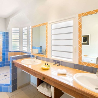 Bathroom at PIE OCE, Hillside/Terres Basses, St. Martin