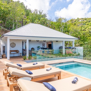 St-Barts-Villa-FLEpol02