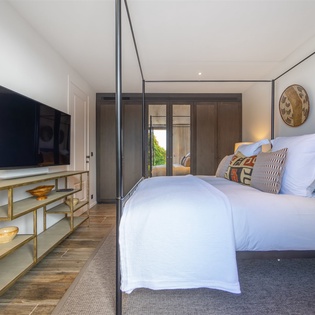 bedroom-3-maud-track2