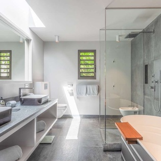 Bathroom at WV AVV, Vitet, St. Barthelemy