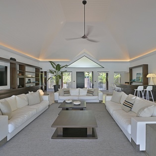 living-room-silver-rainbow-track6