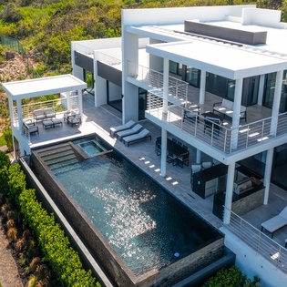 exterior-reve-noir-track11