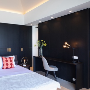 guest-bedroom-1-epicure-track2