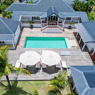 20-villa-view-coco-paillette