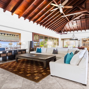 living-room-casa-de-la-playa-track2