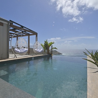 exterior-1-davalia-track1