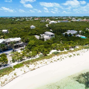 Aerial photo of IE BAR, Thompson Cove, Turks & Caicos