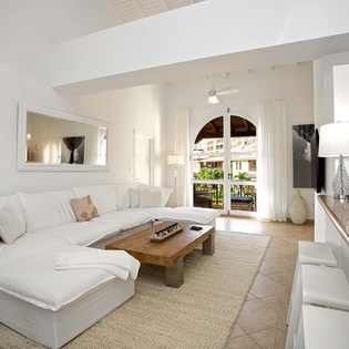 9-Marina360-LivingRoom