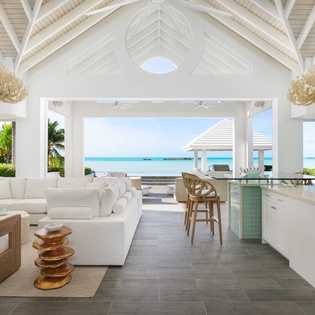 living-room-twin-palms-track3