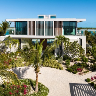 outdoor-view-emerald-breeze-track2