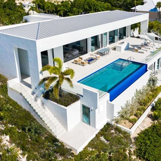 Exterior of IE BLV, Turtle Tail, Turks & Caicos