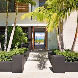 Exterior of PL AQV, Grace Bay/Beachside, Turks & Caicos