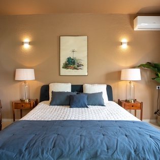 bedroom-5-dream-in-blue-track2