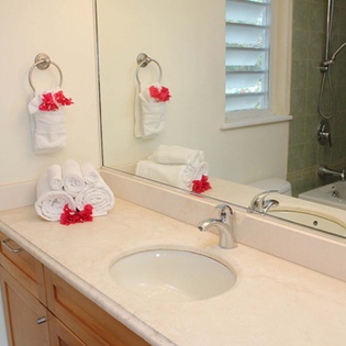41-aventine-villa-8947619_640x427