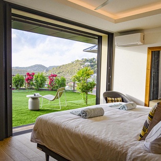 17-CHAMBRE 3 VIEW_VILLA MARCEL©LEROIpg