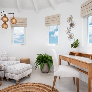 oceanside-tower-upstairs-sitting-room-track1