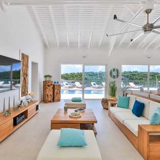 living-room-azur-dream-track1