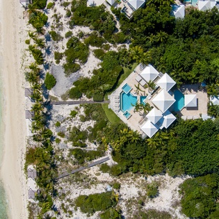 outdoor-view-pearl-east-at-the-pearls-track5