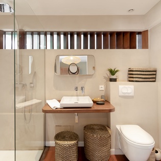 bathroom-2-baltazar-track1
