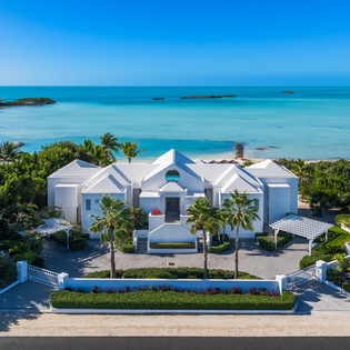 exterior-twin-palms-track21