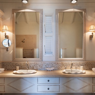 Step into your elegant ensuite with dual vanities, soft lighting, and exquisite details that make every moment feel indulgent.