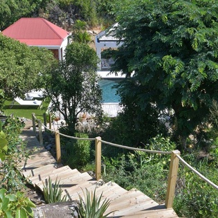 Exterior of WV ALW, Colombier, St. Barthelemy