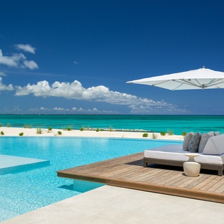 pool-footprints-track1