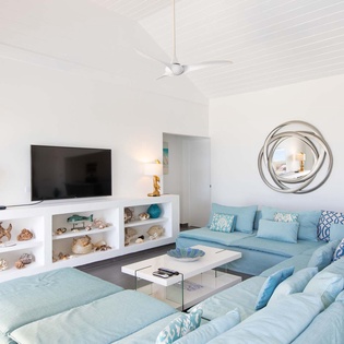 24-50_VillaBeachSecrets