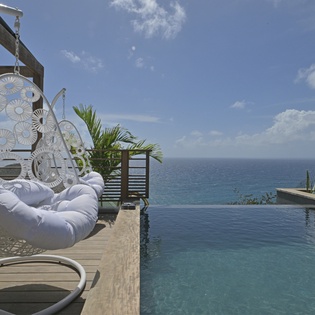 exterior-1-davalia-track3