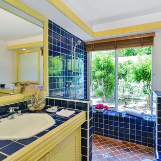Bathroom at SXM SER, Beach Side/Baie Rouge, St. Martin