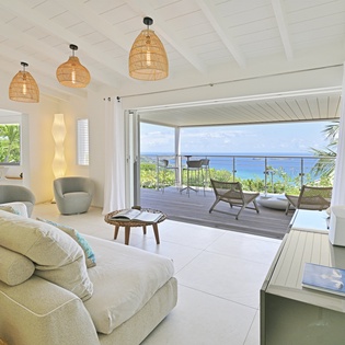 living-room-villa-marris-track1