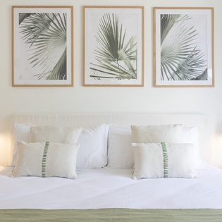guest-bedroom-1-gaillac-track1