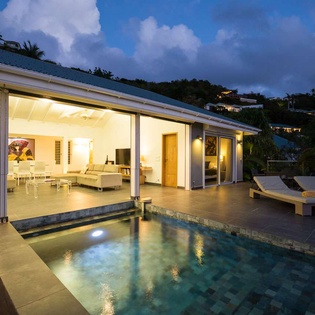 NGTWV AUS, Pointe Milou, St. Barthelemy