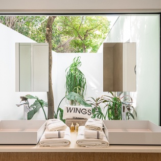 St-Barts-Villa-WINbth04