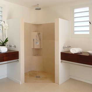guest-bathroom-1-the-view-track1