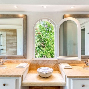 Bathroom at SXM MER, Hillside/Baie Longue, St. Martin
