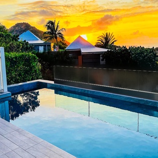 exterior-nightly-3-la-montagne-track1