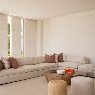 media-room-beach-enclave-the-reserve-villa-2-track3