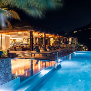 exterior-1-larimar-new-villa-track8