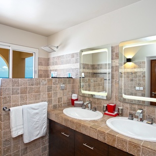 bedroom-3-dream-in-blue-track1