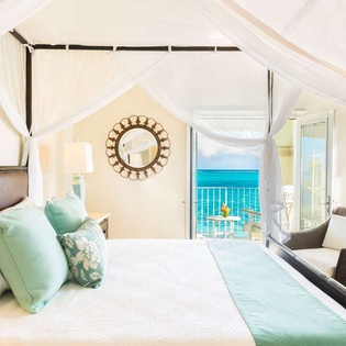 Bedroom at IE TAM, Grace Bay Turtle Cove, Turks & Caicos