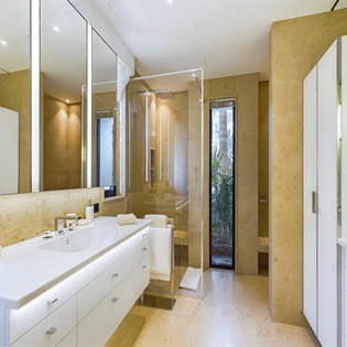 bedroom-4-amitie-track2