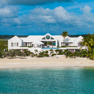 exterior-twin-palms-track6