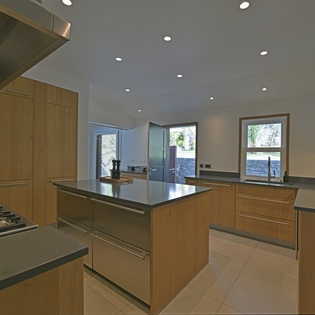 kitchen-silver-rainbow-track2