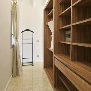 guest-bedroom-2-secret-garden-track3