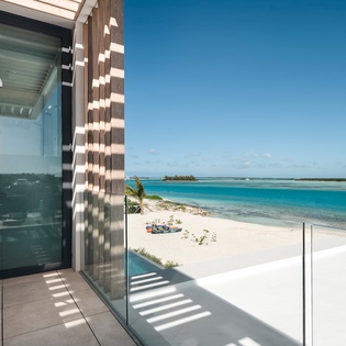 bedroom-4-emerald-breeze-track1