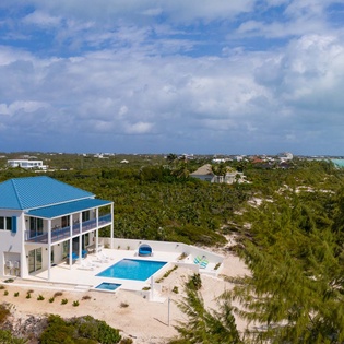 37-Hura Seas -51