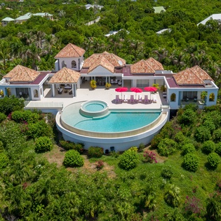 drone7-villa-just-in-paradise-track7